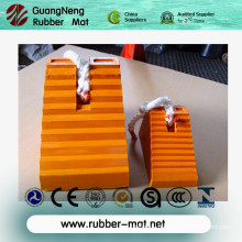 Rubber Wedge with Orange & Black Color, Rubber Wheel Chock, Rubber Car Stopper